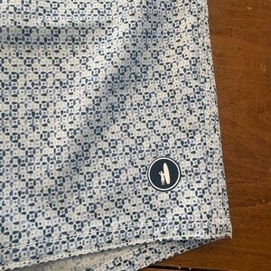 Men's Johnnie-O Barcelona swim trunks size LG blue